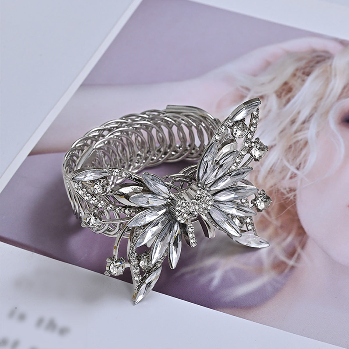 Butterfly Acrylic Curtain Spring Buckle Clip
