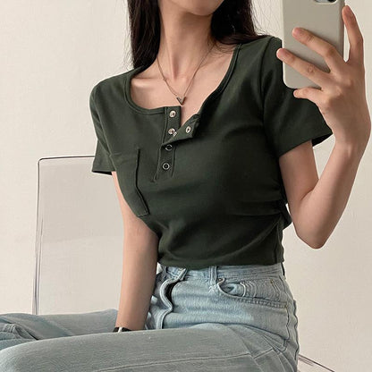 Button-down knitted short-sleeved shirt