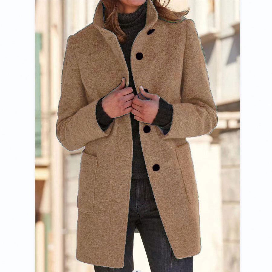 Button-down woolen coat