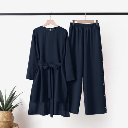 Button pocket suit