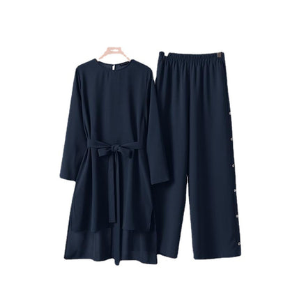 Button pocket suit