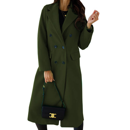 Buttoned woolen coat
