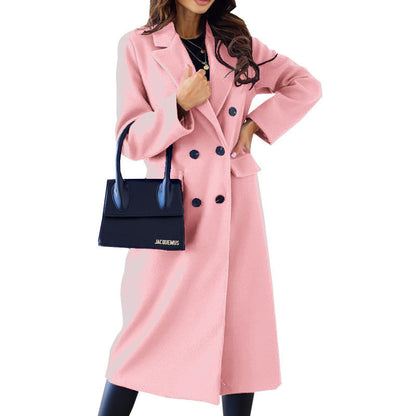 Buttoned woolen coat