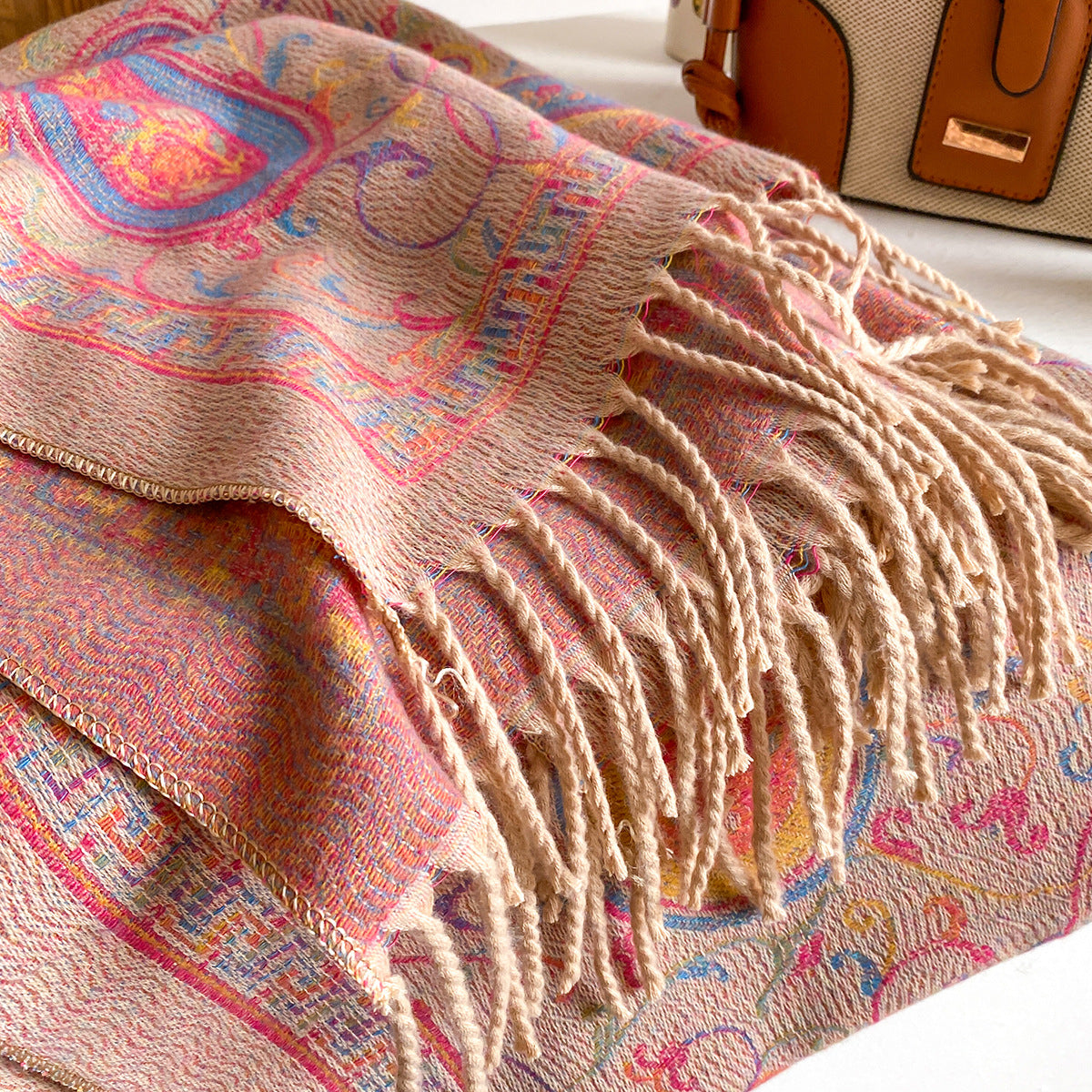 New Cashmere-look Scarf With Cashew Pattern for Women