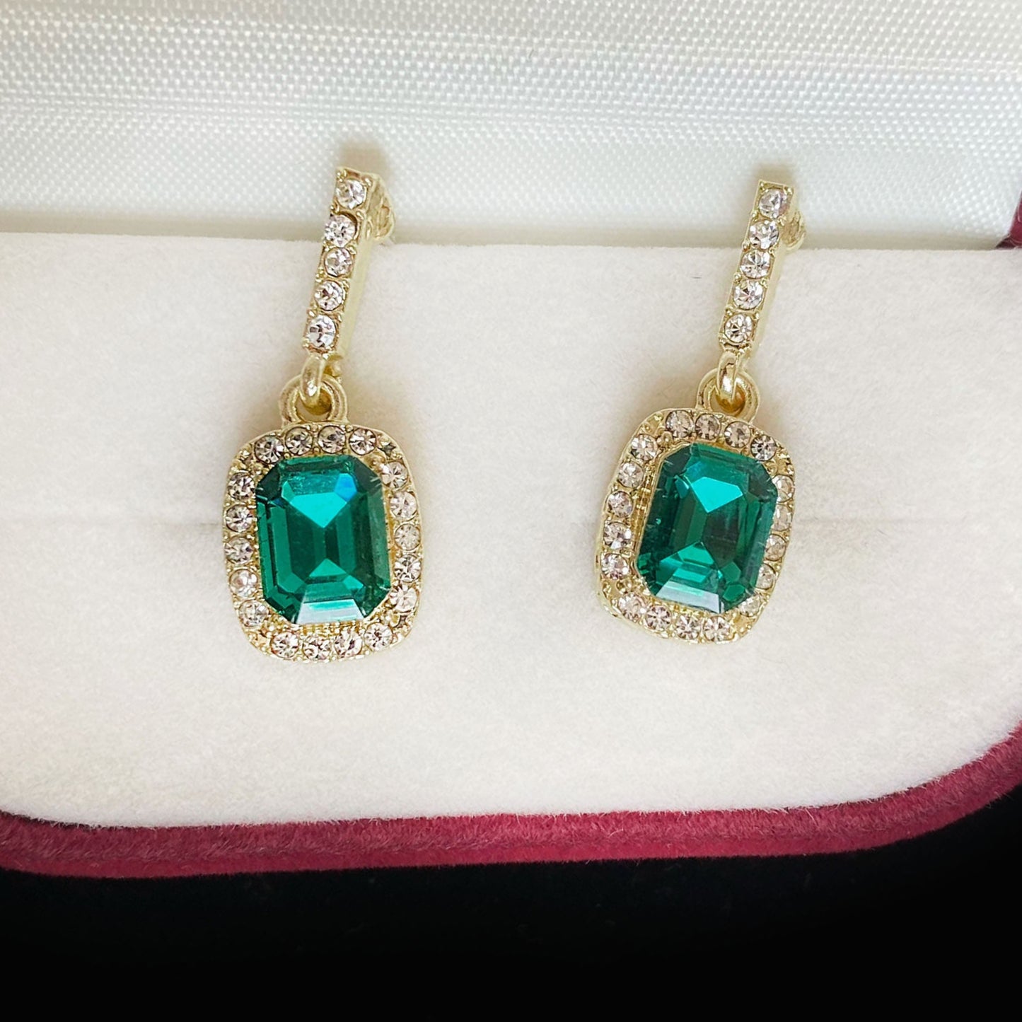 Chinese Retro Diamond Emerald Earrings for Women Style Fit