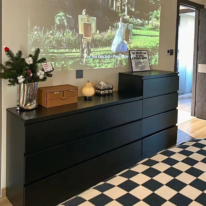 Cabinet of drawers