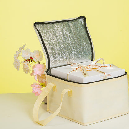 Cake warming bag