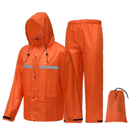 Camouflage raincoat and rain pants