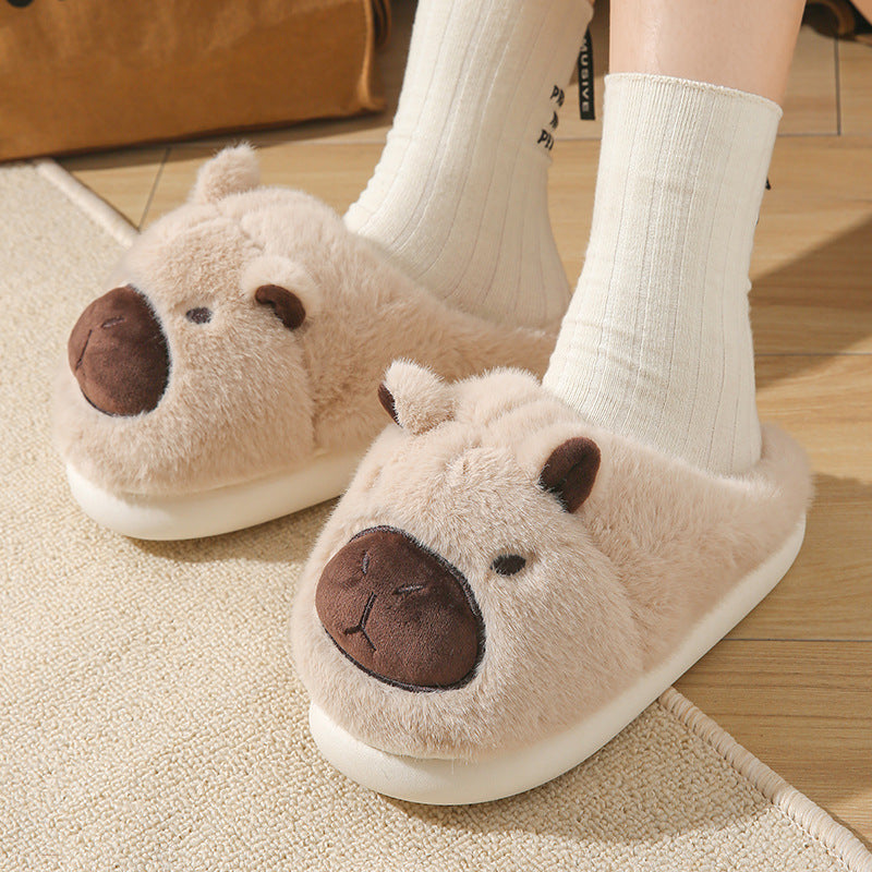 Capibara fuzzy slippers