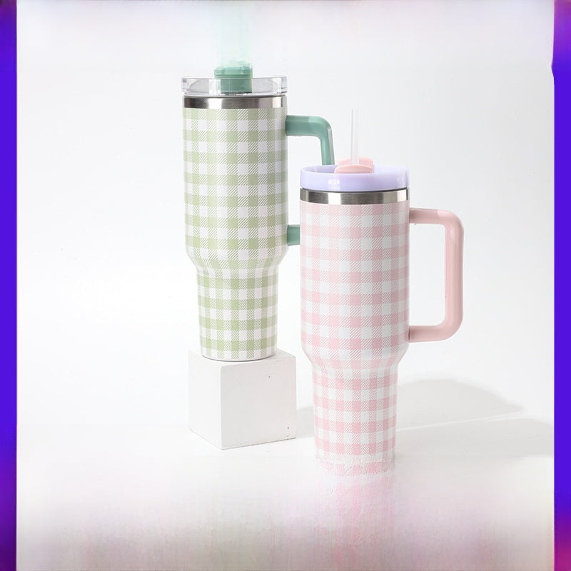 Car cup