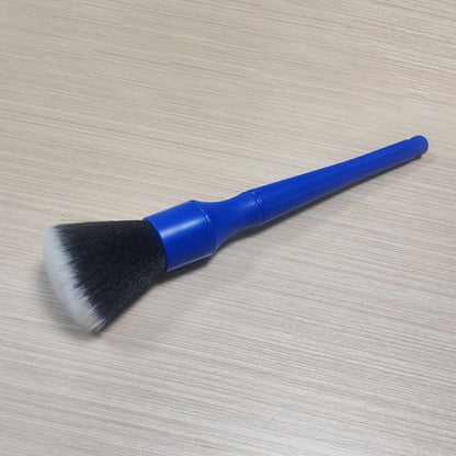 Car dust brush