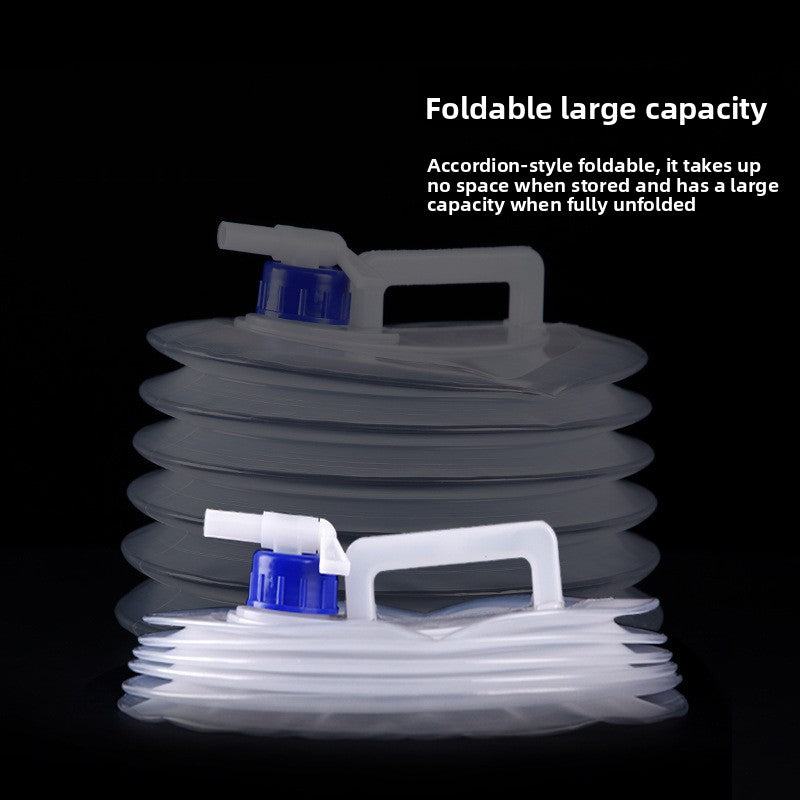 Car-mounted folding bucket