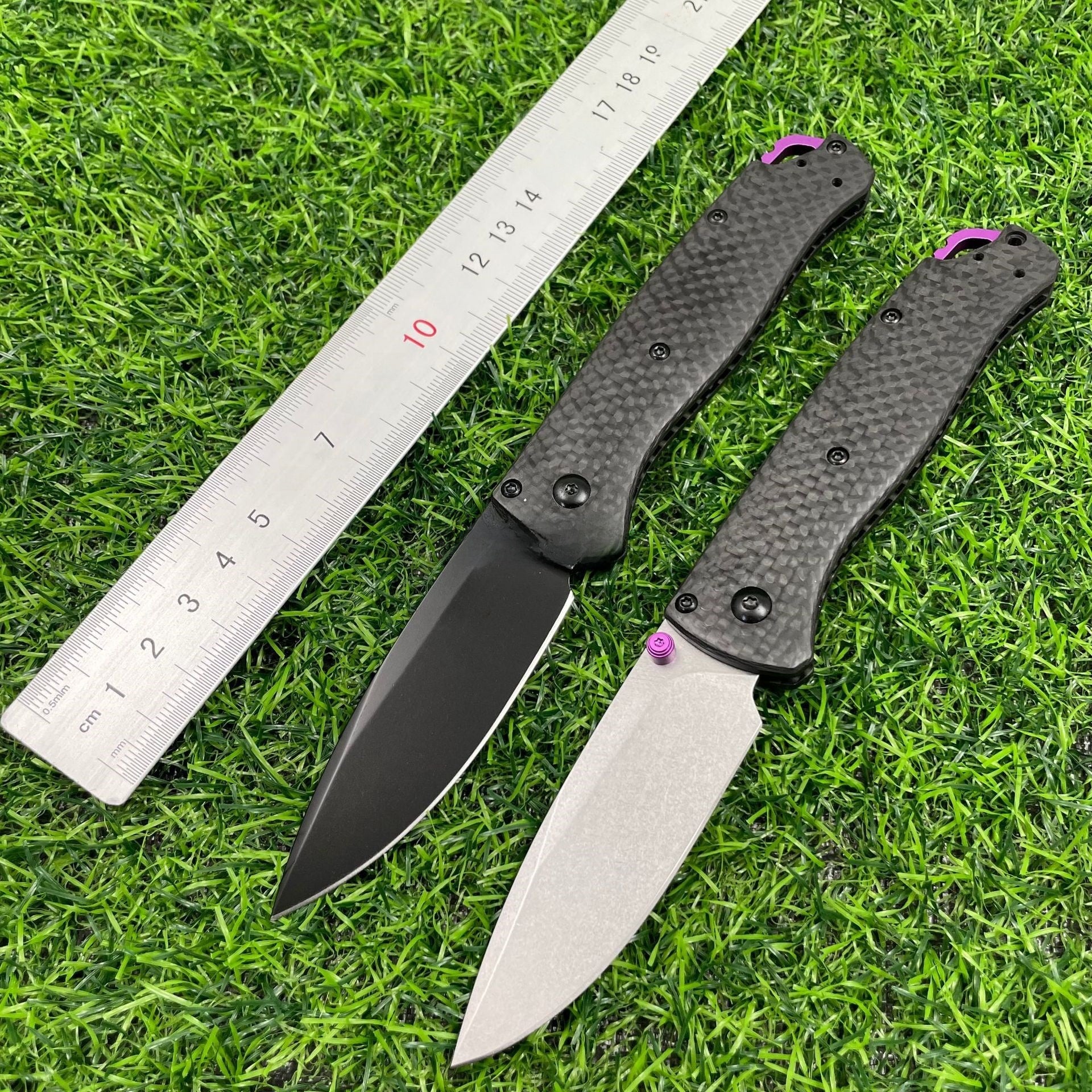 Carbon fiber handle folding knife