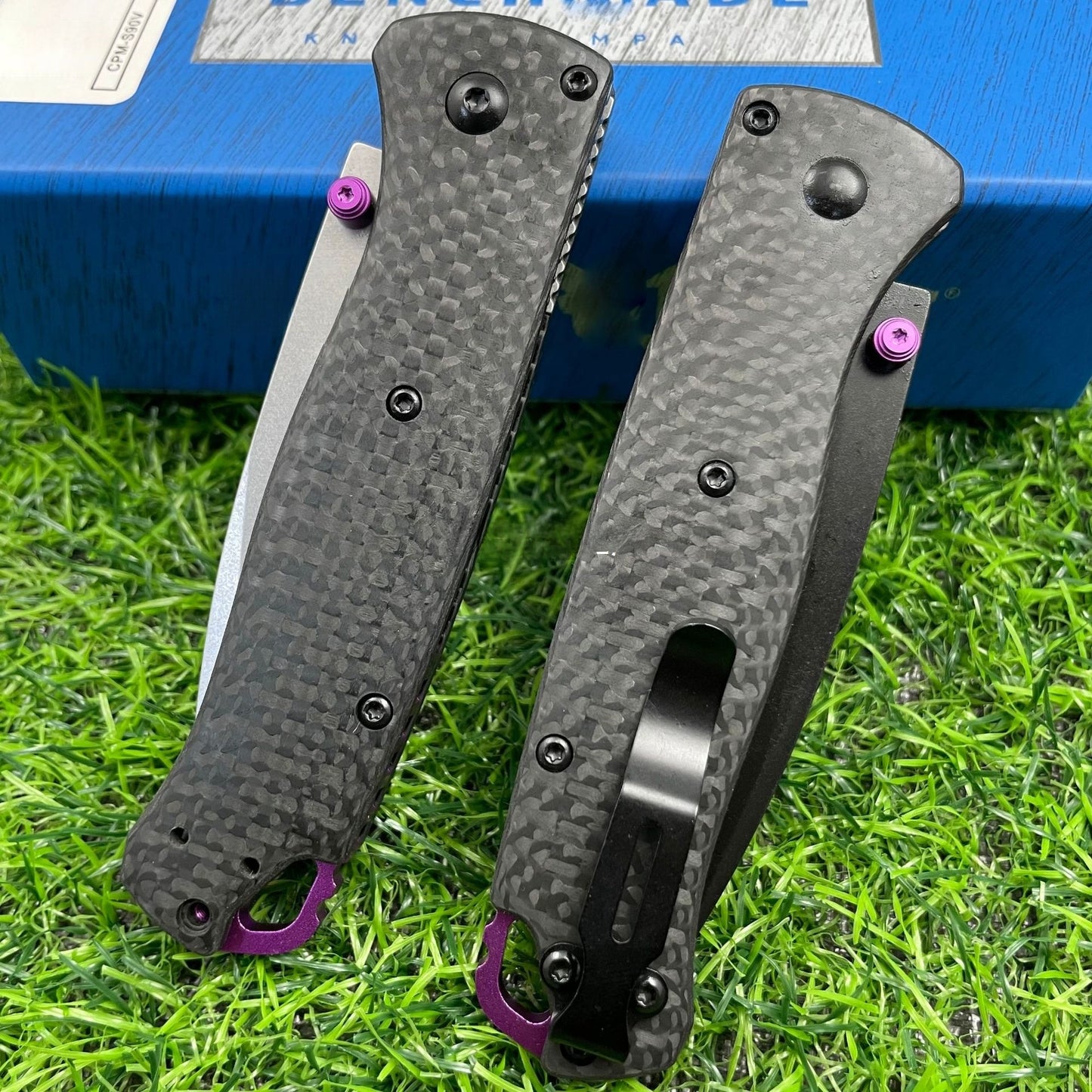 Carbon fiber handle folding knife