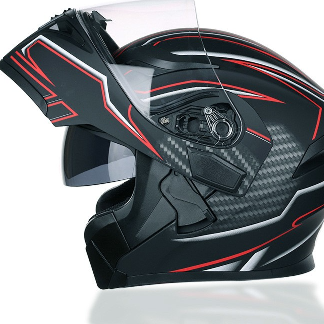 Carbon Fiber Motorcycle Helmet with Dual Lens