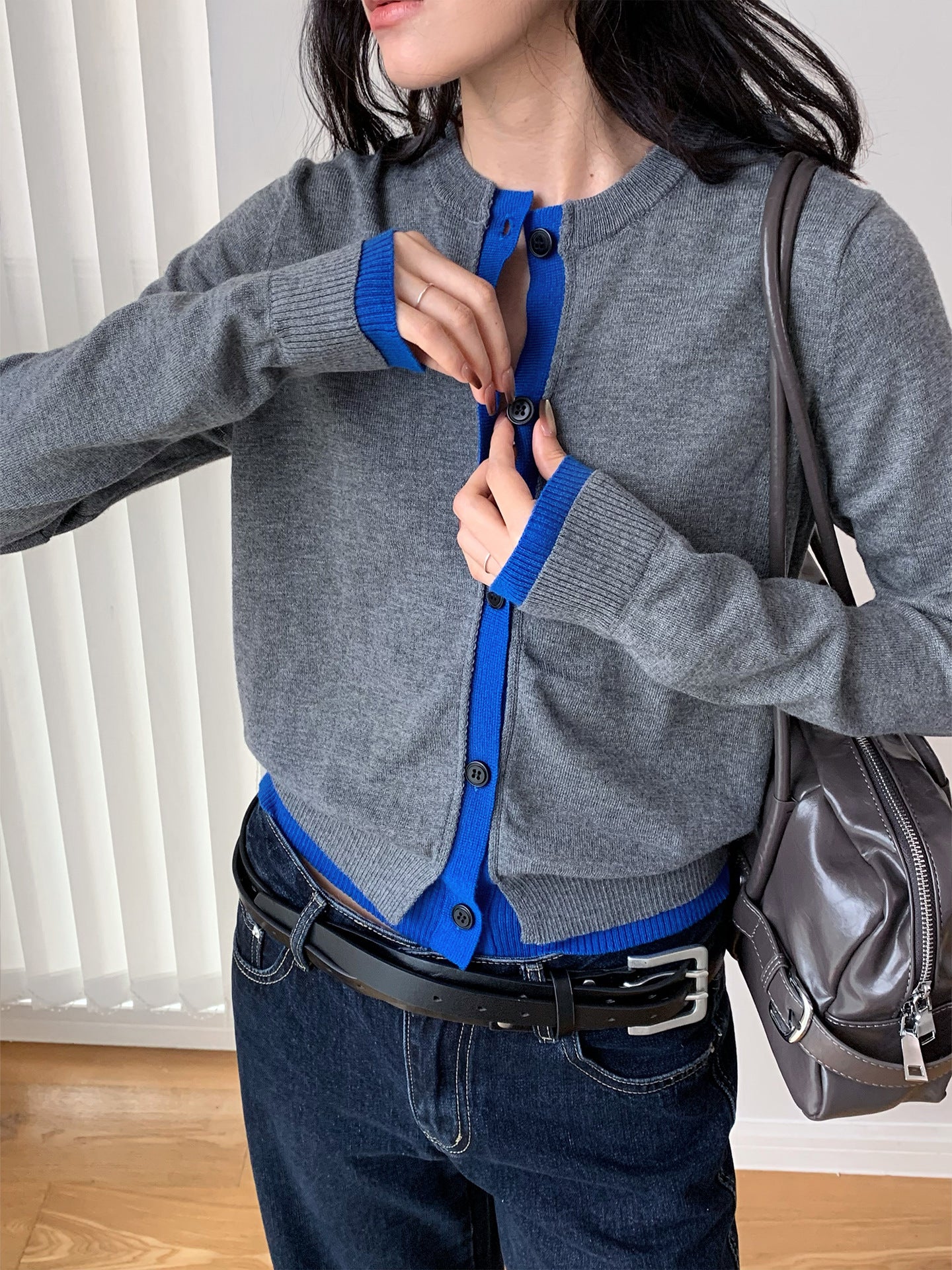 Cardigan Crewneck Top