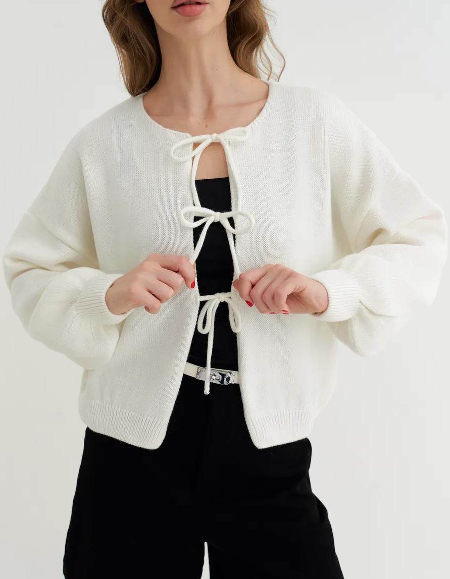 Cardigan sweater