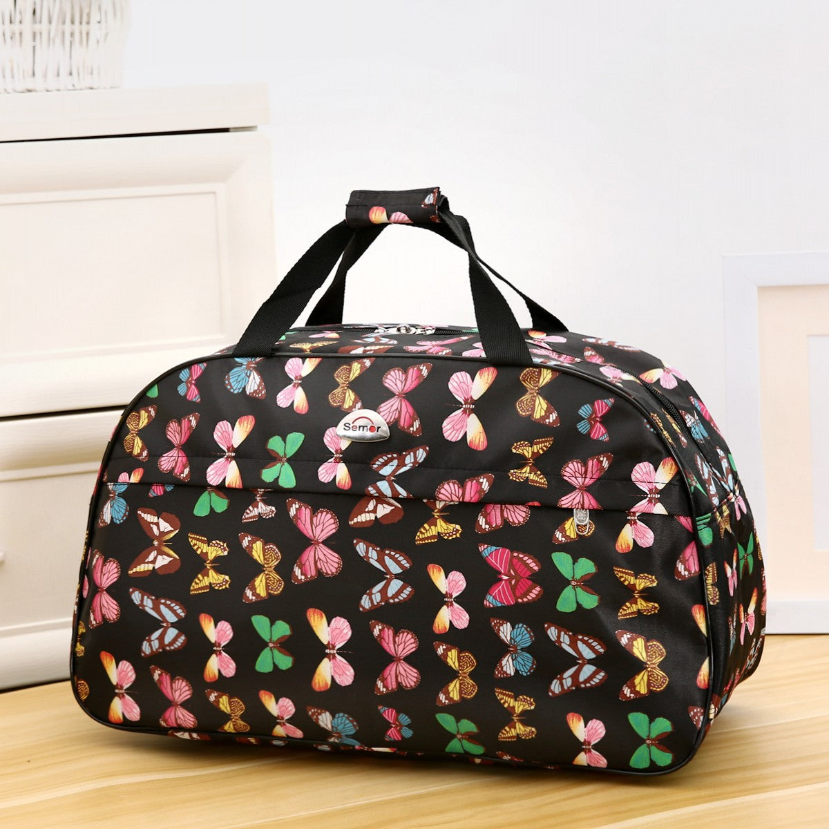 Carry a business trip bag
