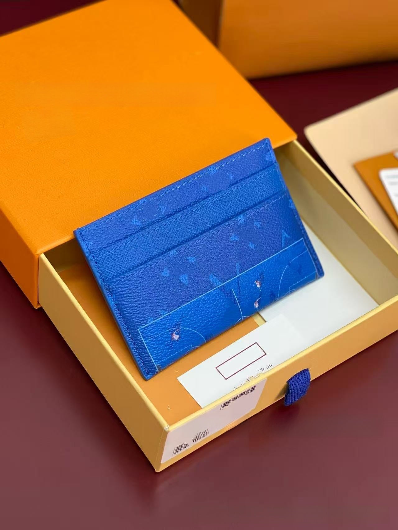 Cartoon card holder, light luxury style