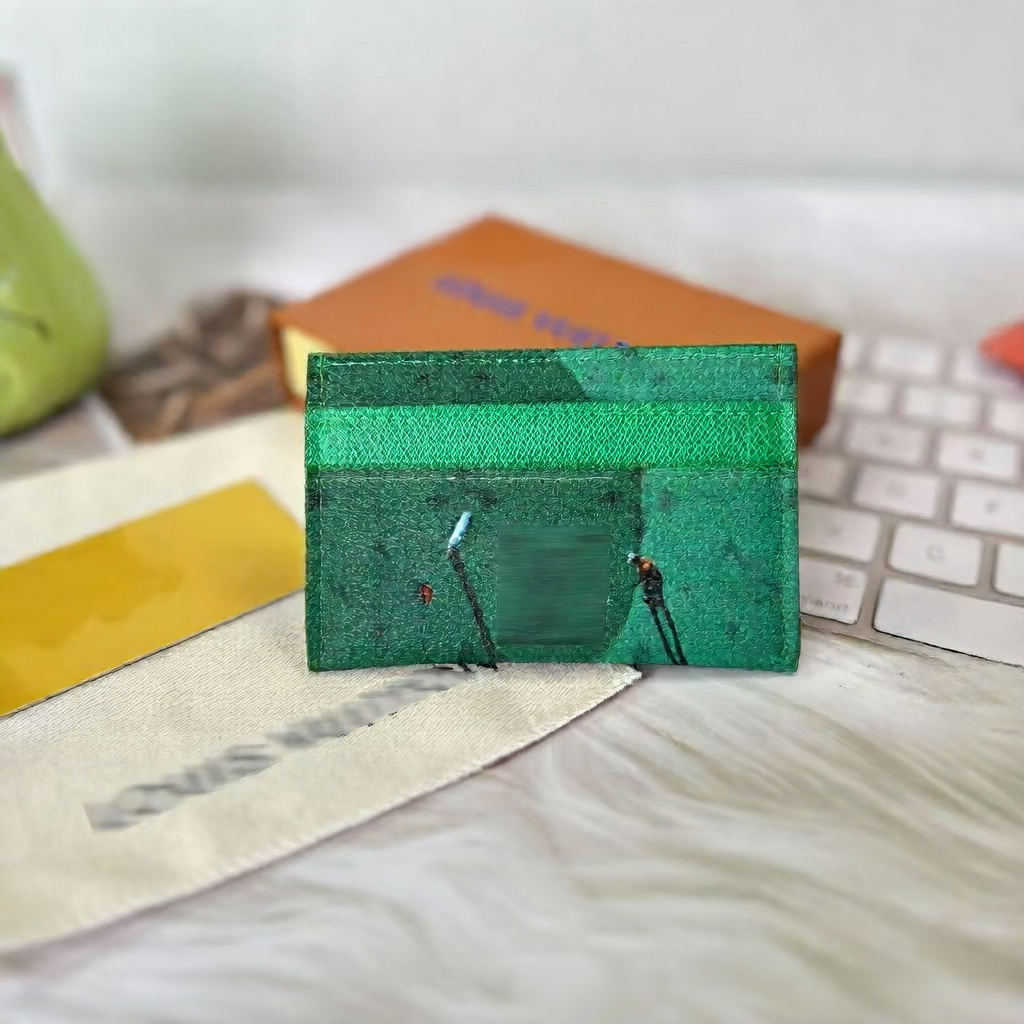 Cartoon card holder, light luxury style
