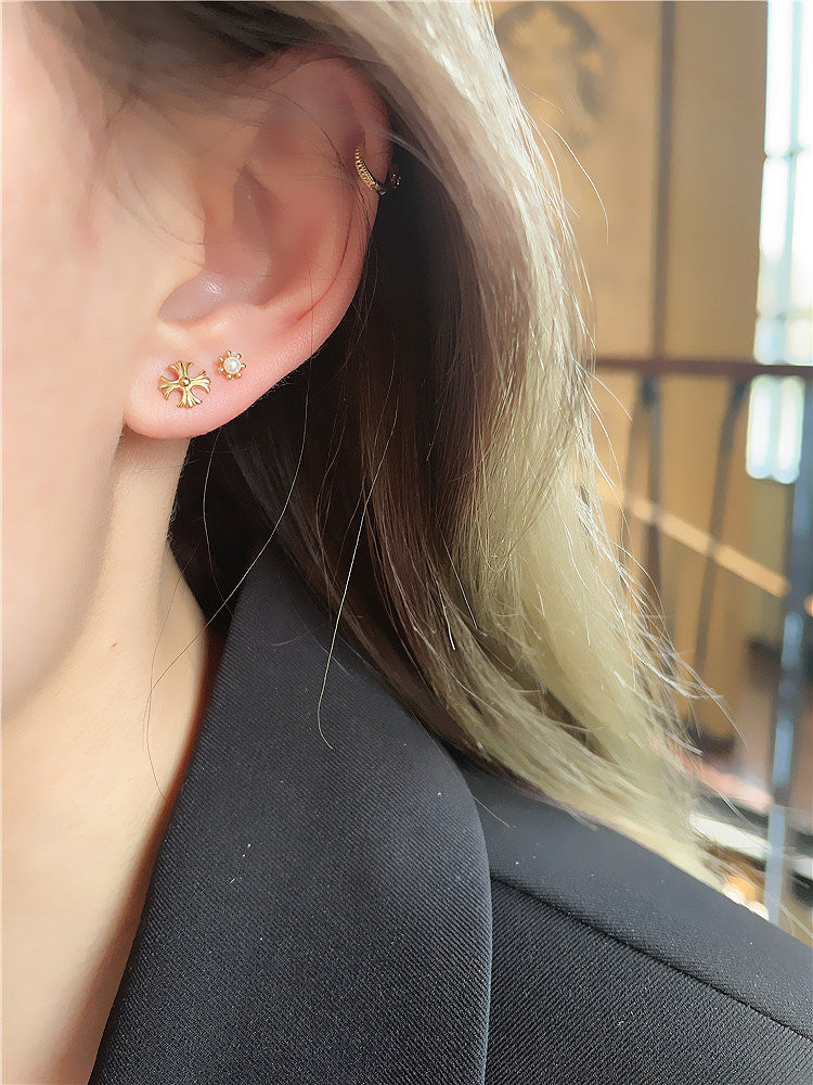 Carved Plain Gold Cross Screw-Back Earrings