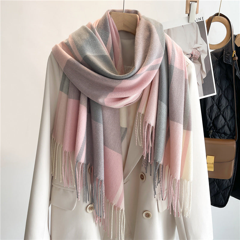 Cashmere tartan scarf with long tassel