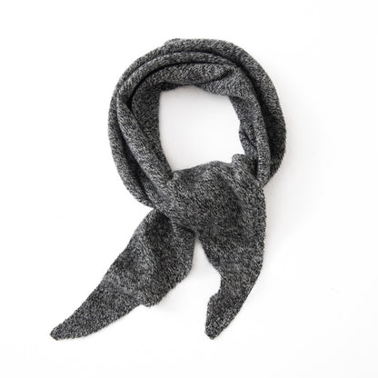 Cashmere triangular scarf