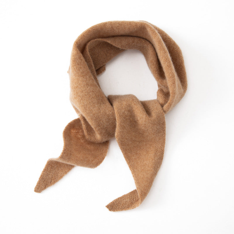 Cashmere triangular scarf