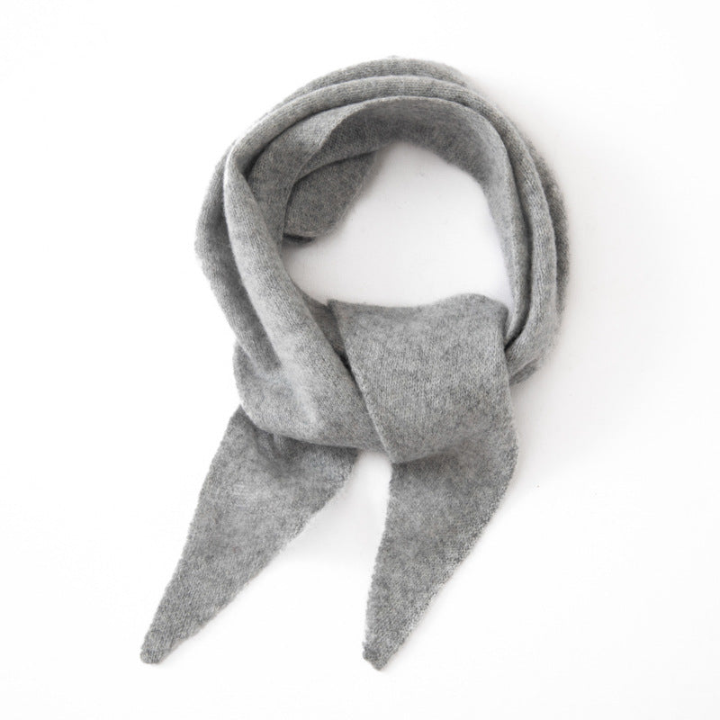 Cashmere triangular scarf