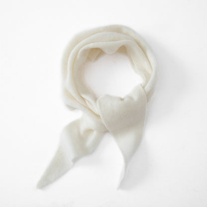 Cashmere triangular scarf