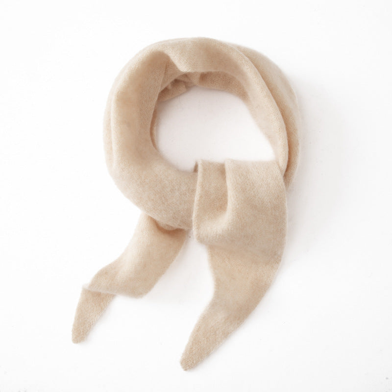 Cashmere triangular scarf