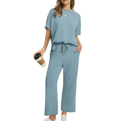Casual and Commuting Outfit Set for Women – Short-Sleeve Ensemble