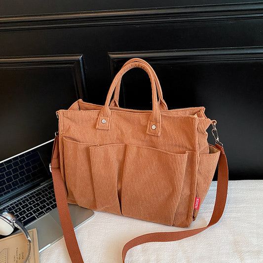 Casual and simple shoulder/crossbody bag