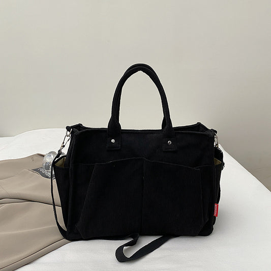 Casual and simple shoulder/crossbody bag
