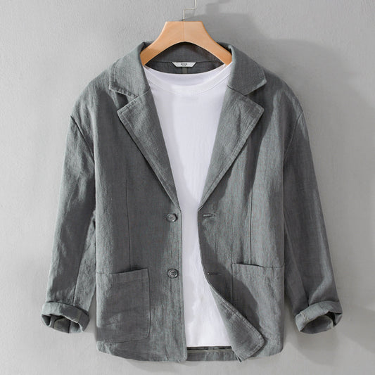 Casual and simple suit