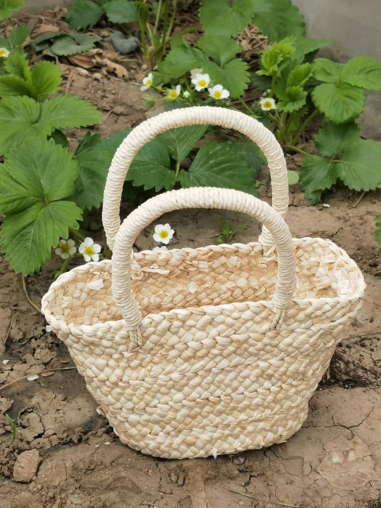 Casual Corn Husk Woven Handbag