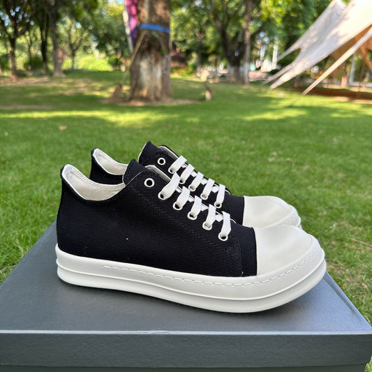 Casual Lace-Up Canvas Sneakers