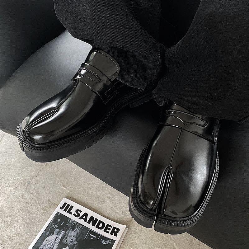 Casual leather shoes