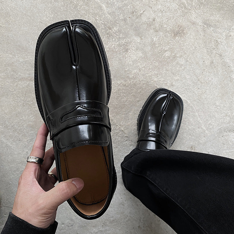 Casual leather shoes