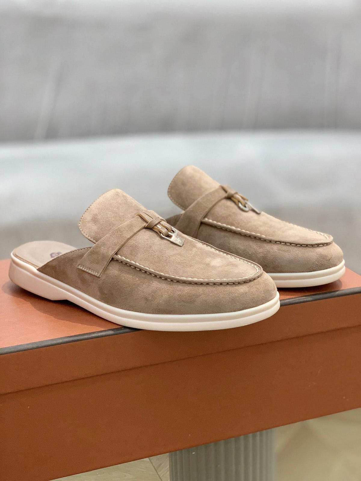 Casual Leather Slip-On Slippers