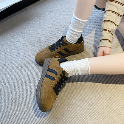 Casual Low Top Laced Sneakers