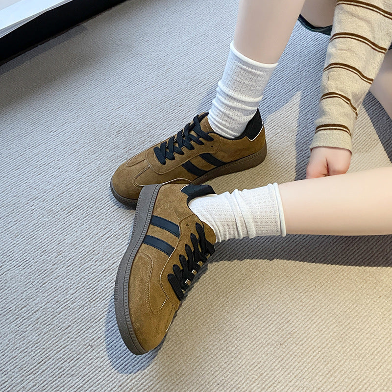 Casual Low Top Laced Sneakers
