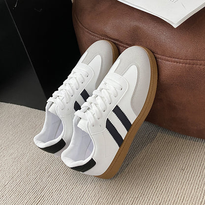 Casual Low Top Laced Sneakers