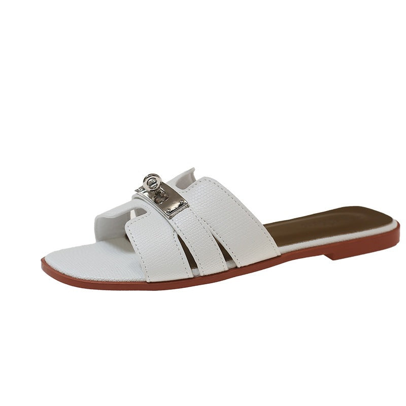 Casual metal-buckle slippers