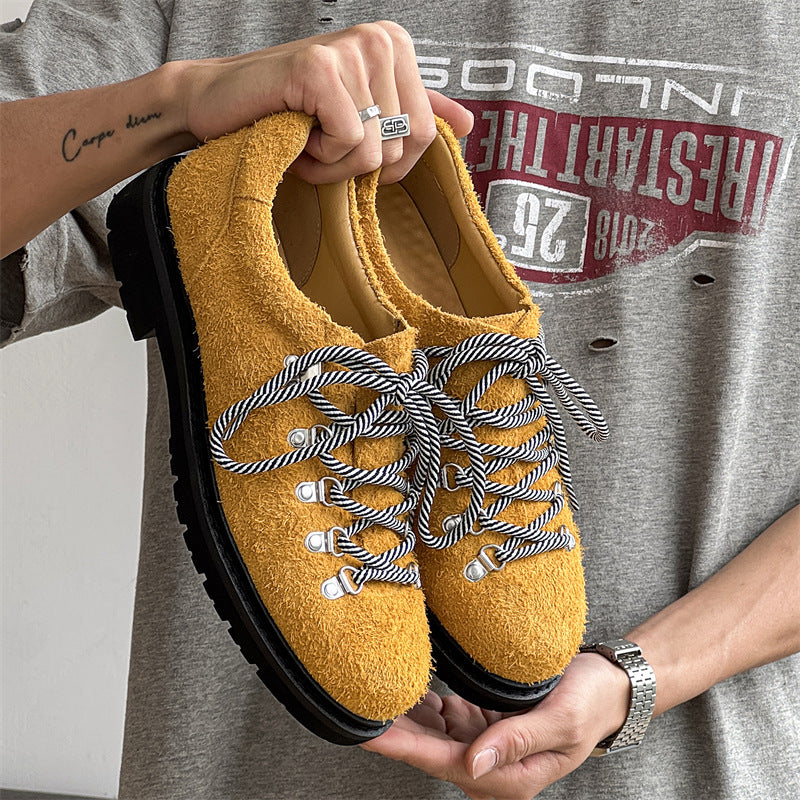 Casual shoes