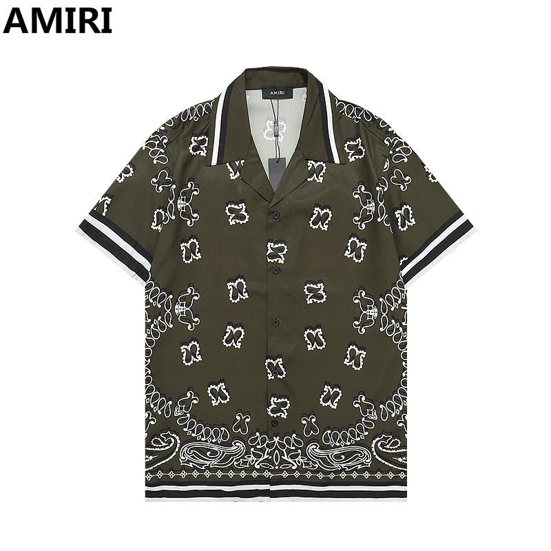 Casual short-sleeved shirt