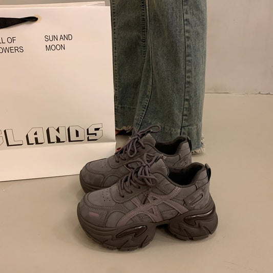 Casual Sneakers