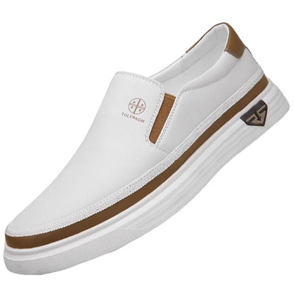 casual sports shoes
