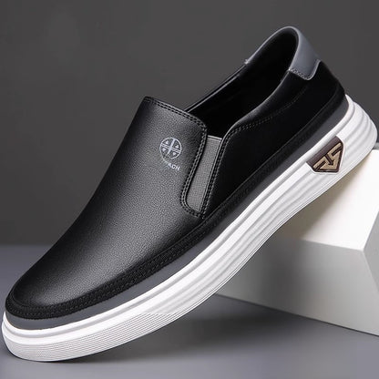 casual sports shoes