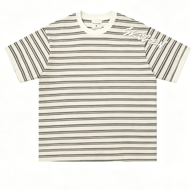 Casual T-shirt with short sleeves